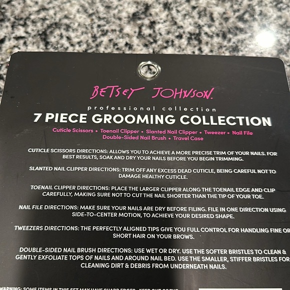Betsy Johnson grooming bundle - Picture 5 of 7